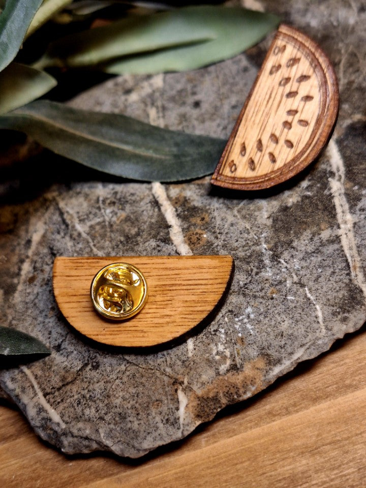 Pin's Pastèque en bois