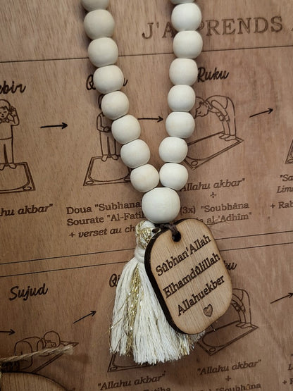 Chapelet en bois et coton avec étiquette gravé – Fait main