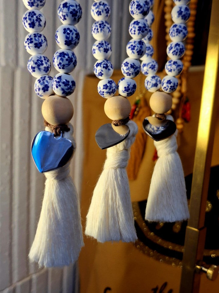 Chapelet en céramique fleurie & bois – 33 perles – Fait main