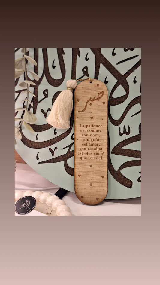 Marque-page en bois gravé – Collection Empreinte